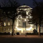 La Centre Pensionat