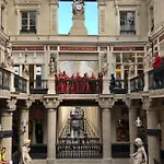 La Centre 3*