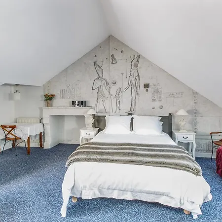 La Centre Guest house