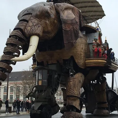 La Centre Pensjonat 3*